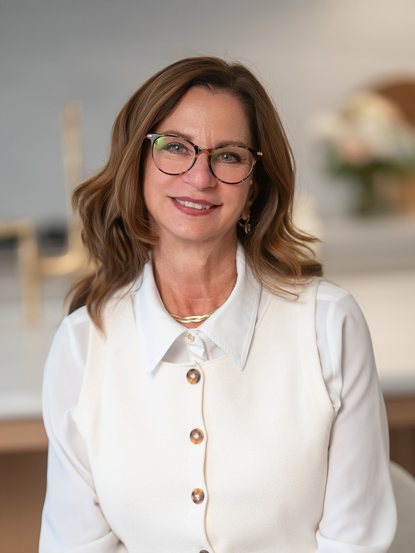 Phyllis Henderson - Représentant des ventes Phyllis Henderson - Représentant des ventes