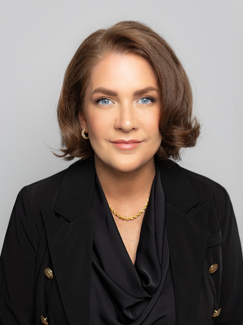 Lyne Martineau